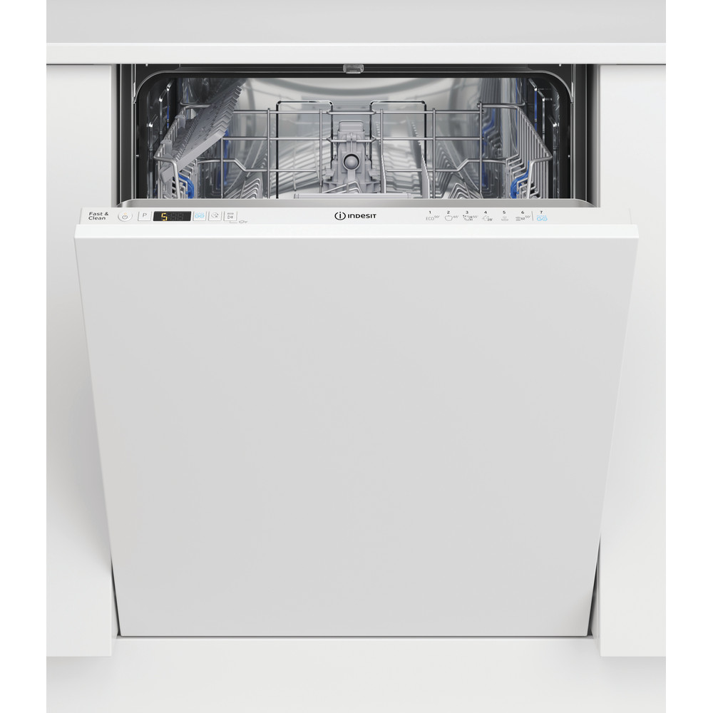 INDESIT Integrated dishwasher: full size, white