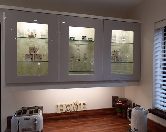 Bespoke Fitted Kitchens, Gloss Handleless Doors, STRABANE WHOLESALE LTD, Strabane, Co. Tyrone, 02871 382374