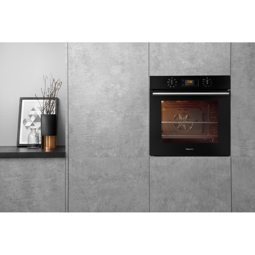 Hotpoint Class 2 Built-in Oven - Black - SA2540HBL