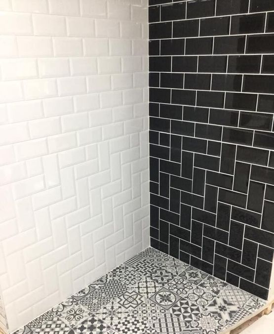 METRO WHITE & BLACK WALL TILES WITH HERITAGE BLACK FLOOR TILES