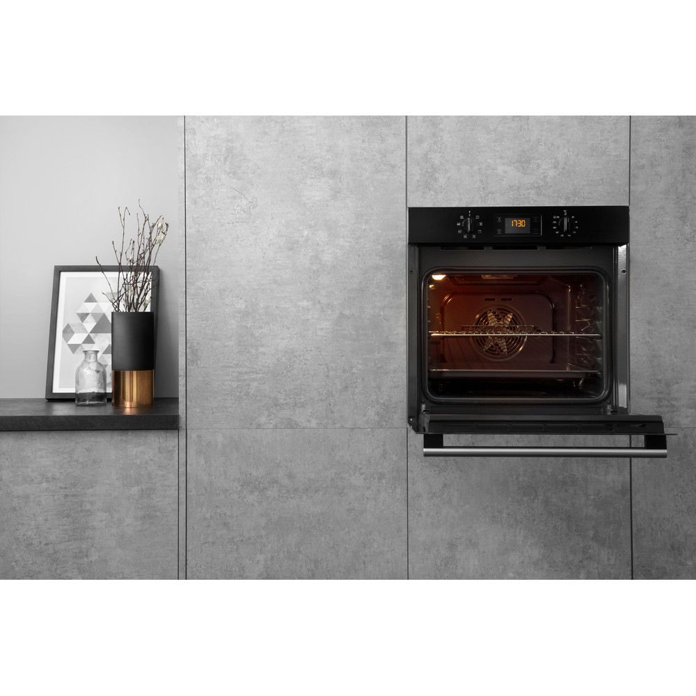 Hotpoint Class 2 Built-in Oven - Black - SA2540HBL