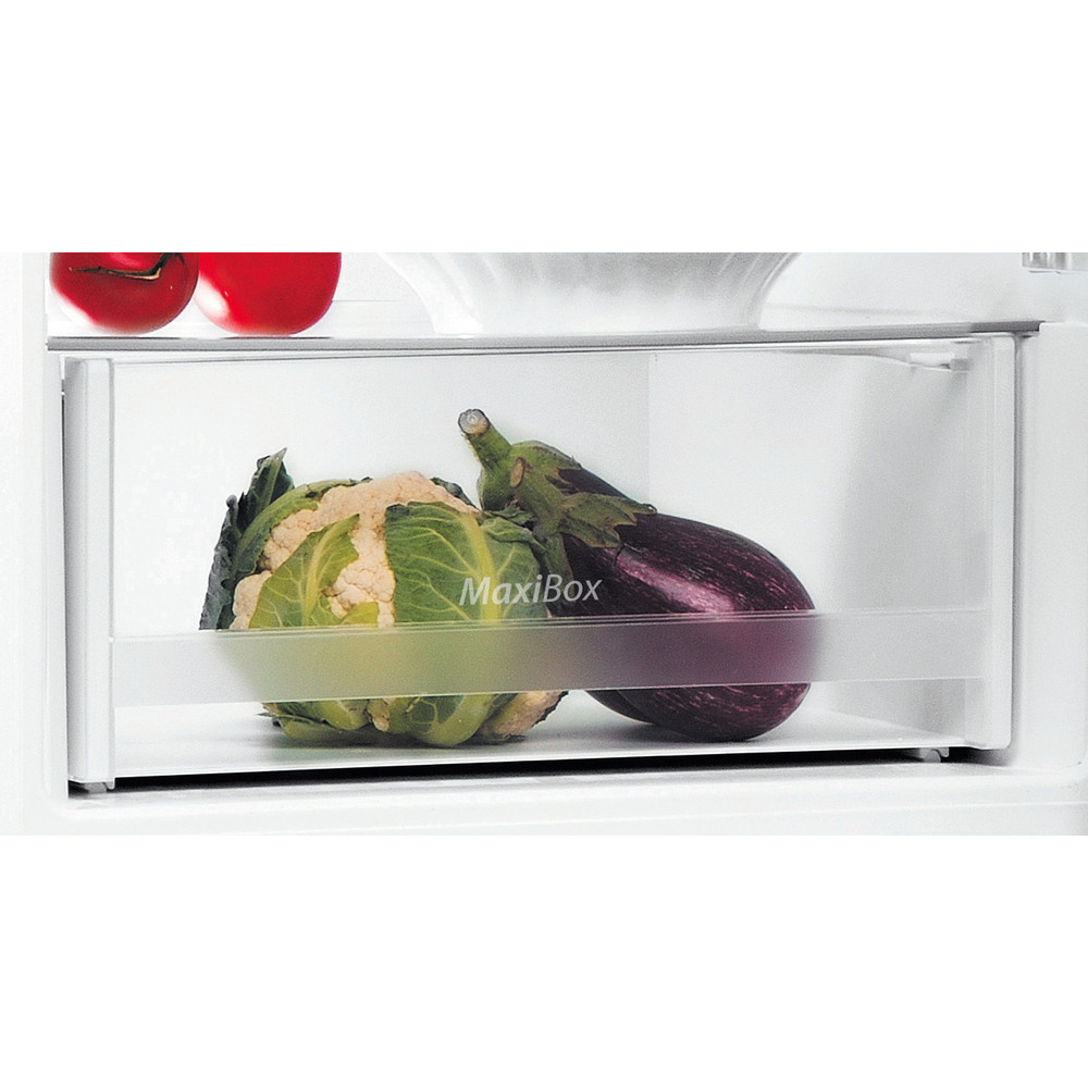 Indesit Freestanding fridge freezer - LI6 S1E W UK