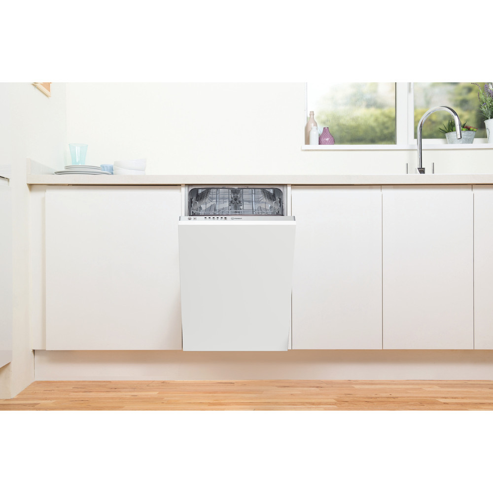 Indesit DSIE2B10UKN Integrated dishwasher: slim, white colour