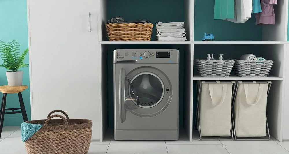 Hotpoint, Indesit, Hoover, Beko Washing Machine, Dryers, Dishwashers, Cookers, Strabane Wholesale Ltd, 56 Railway Street, BT82 8EH. 02871382374