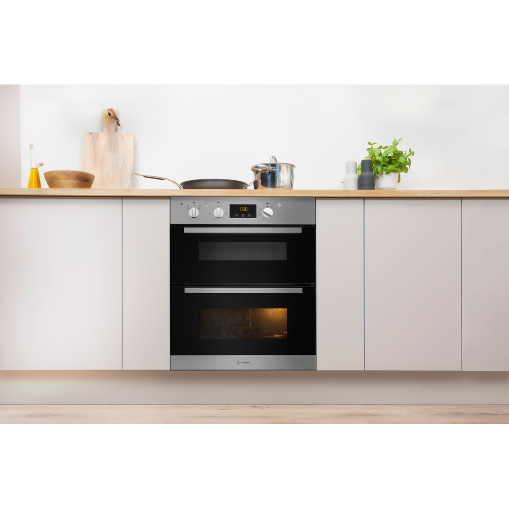 Indesit Built Under double oven: electric - IDU6340IX