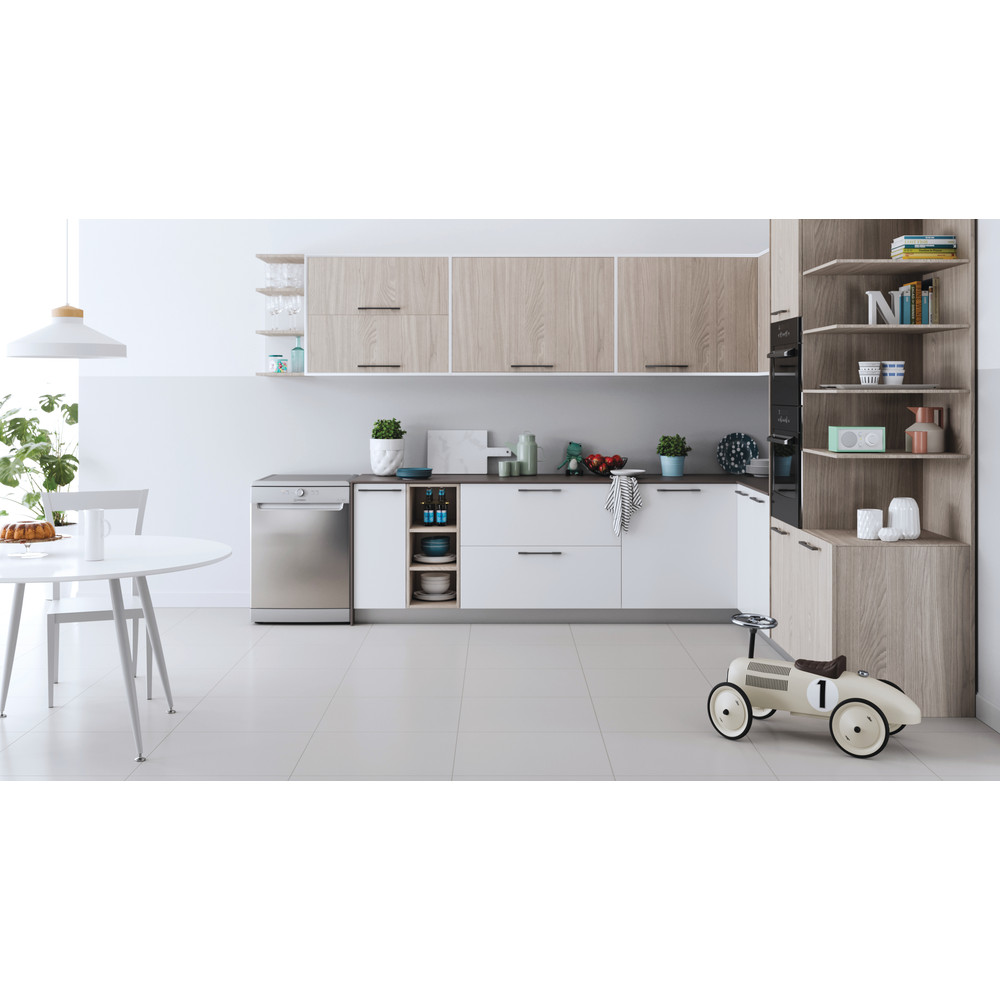 Indesit Ecotime 13 Place Settings Dishwasher - Silver DFE1B19X 