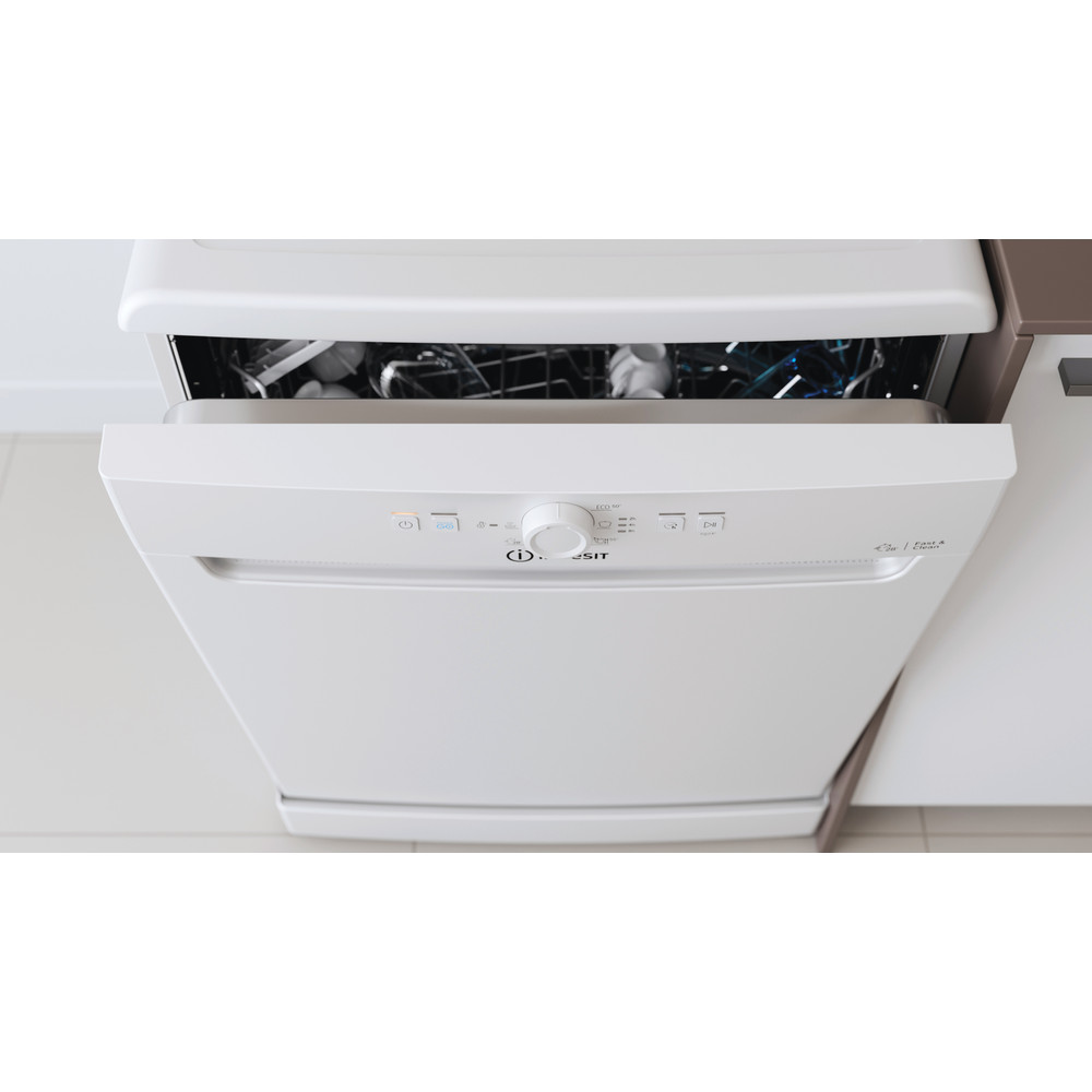 Indesit Ecotime 13 Place Settings Dishwasher - White DFE1B19W